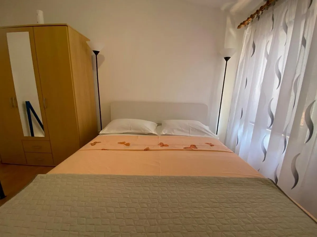 Room Omera Pula Chorwacja